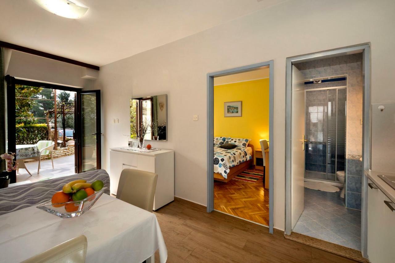 Alberta Apartment *